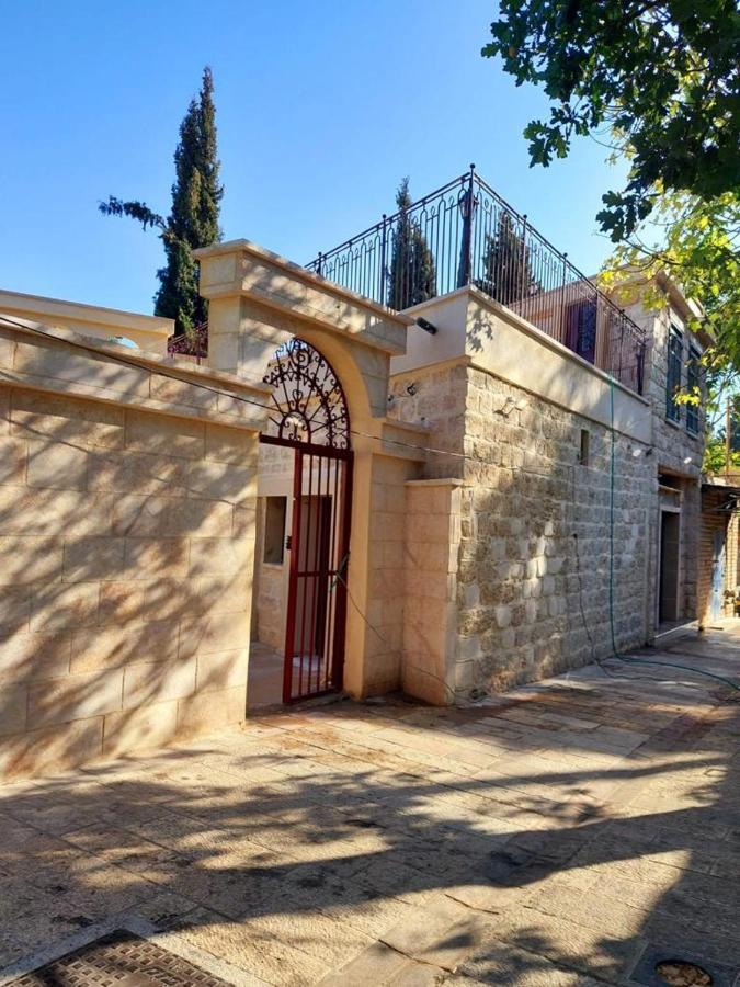 Reeja Art Gallery Nazareth Exterior photo